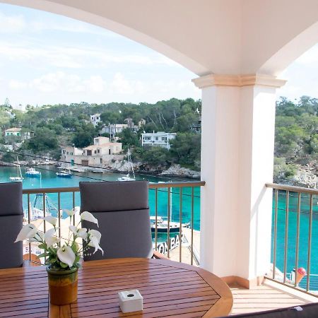 Apartamentos Vista Al Puerto Cala Figuera  Luaran gambar
