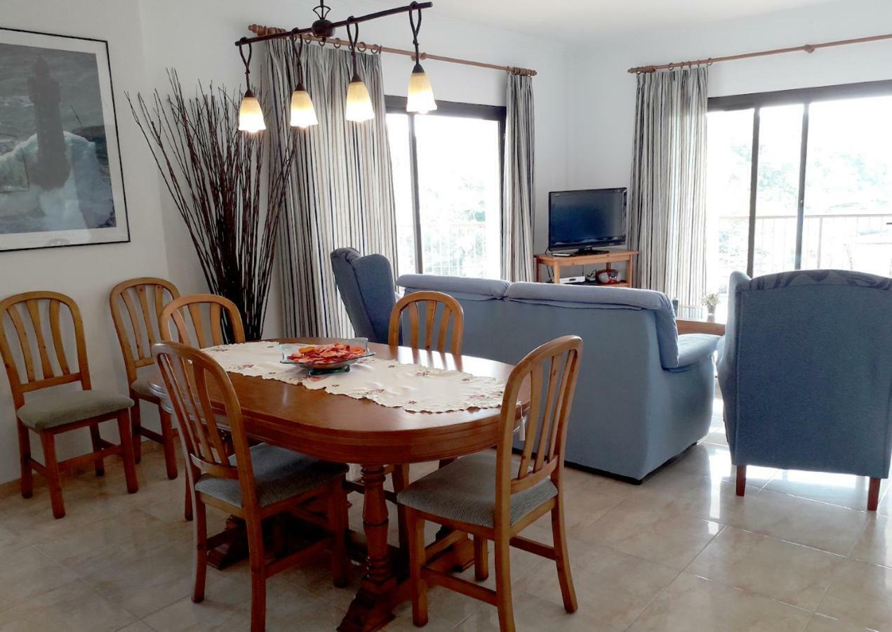 Apartamentos Vista Al Puerto Cala Figuera  Luaran gambar